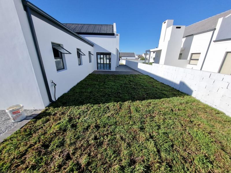 3 Bedroom Property for Sale in Britannia Bay Western Cape